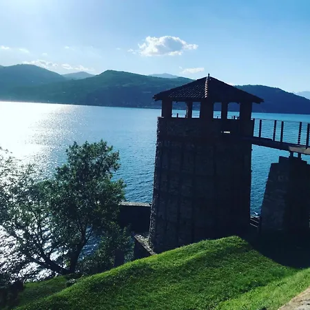 Due Laghi *