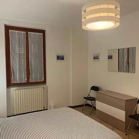 Due Laghi Apartment Cadrezzate